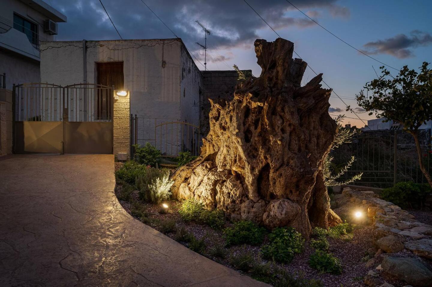 Physis Country House Near Matala Beach & Faistos Kouses Extérieur photo