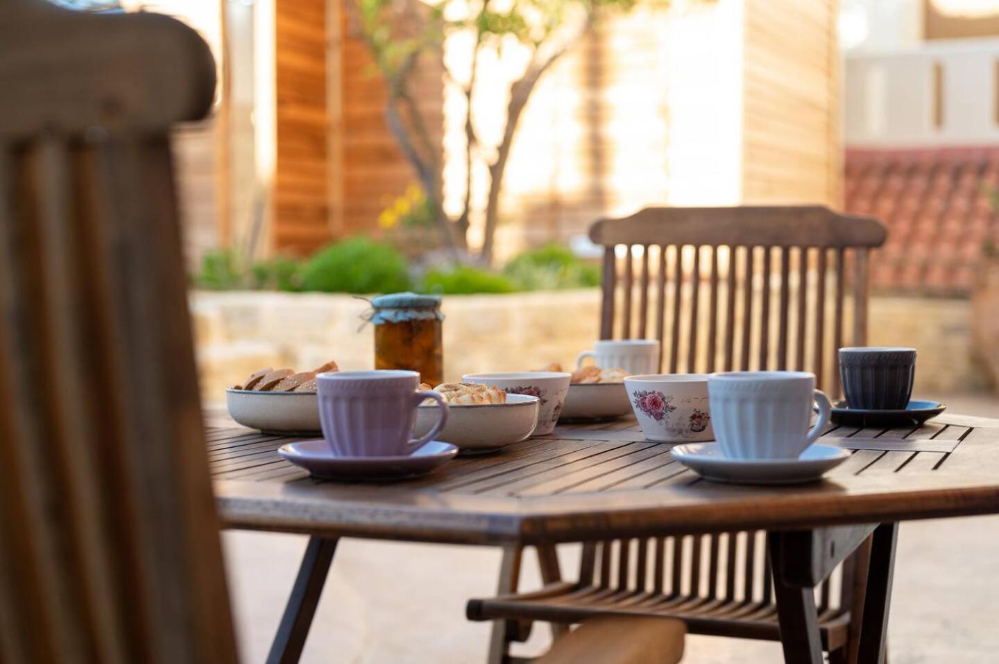 Physis Country House Near Matala Beach & Faistos Kouses Extérieur photo